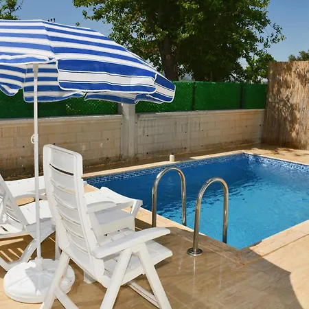 Airport With Private Pool 1 别墅 *